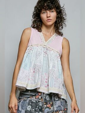 POL Floral V-Neck Sheer Tank with Lace Trim